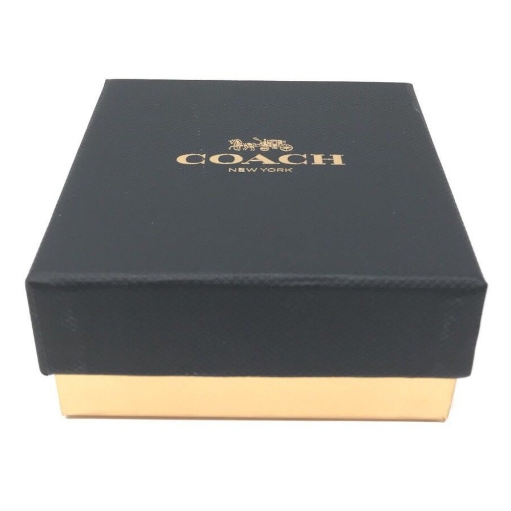 Coach F21620 Open Circle Bangle Gold Bracelet - Picture 5 of 5